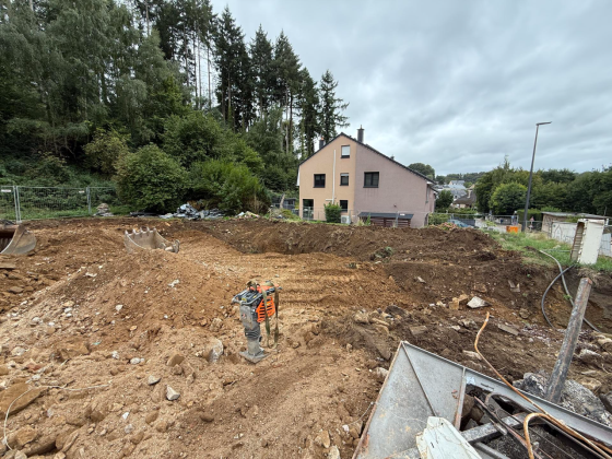 5 MAISONS UNIFAMILIALES